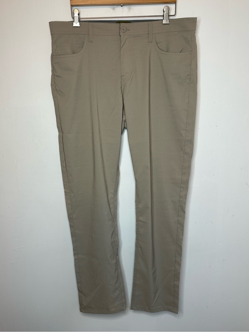 Rorie Whelan Golf Light Beige Tan Men’s Pant Size 38x32 38 Casual Lightweight